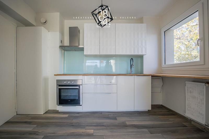 Appartement - 63 m² - 3 pièces