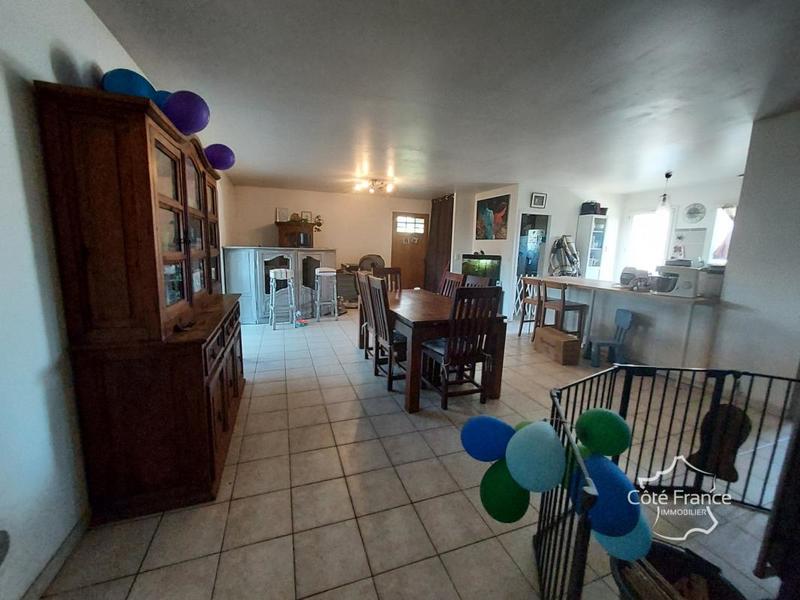 Maison - 190 m² - 7 pièces