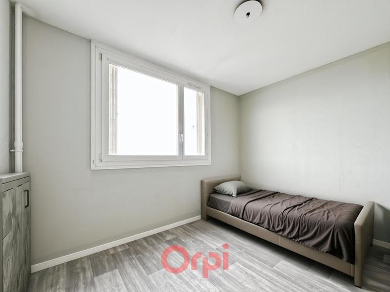 Appartement - 81 m² - 4 pièces