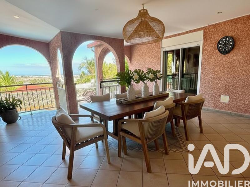 Maison - 144 m² - 5 pièces