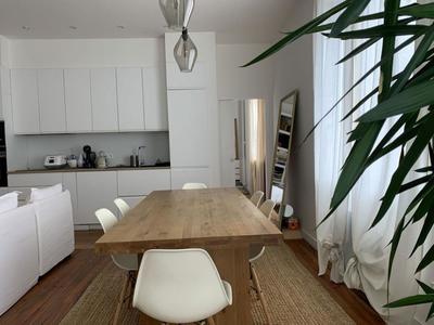 Appartement - 100 m² - 4 pièces