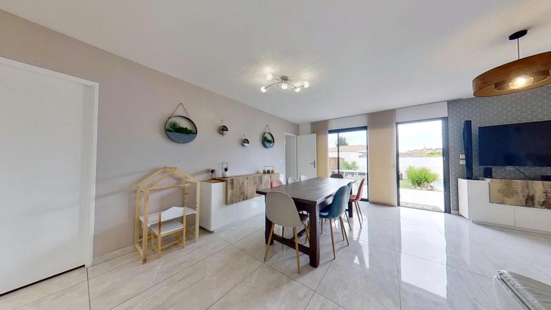 Maison - 146 m² - 6 pièces