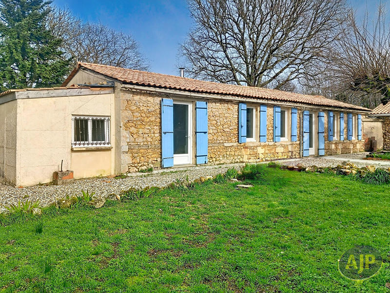 Maison - 94 m² - 4 pièces