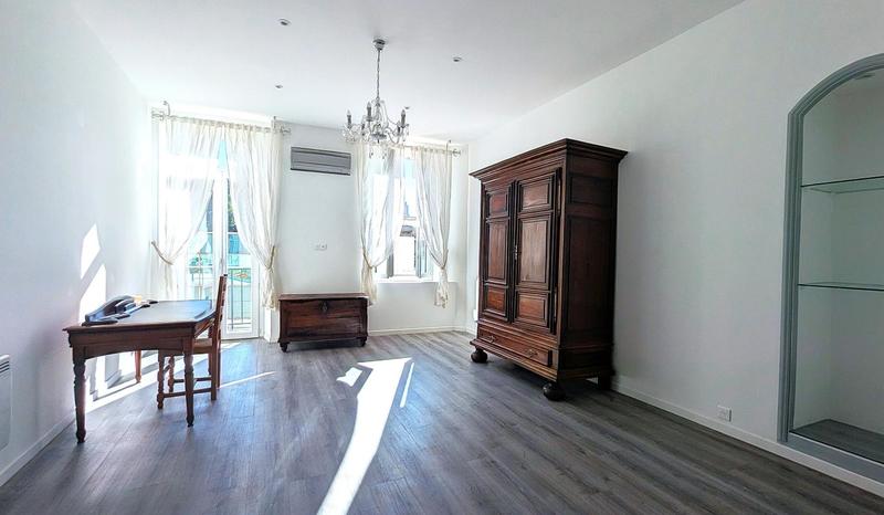 Appartement - 86 m² - 3 pièces