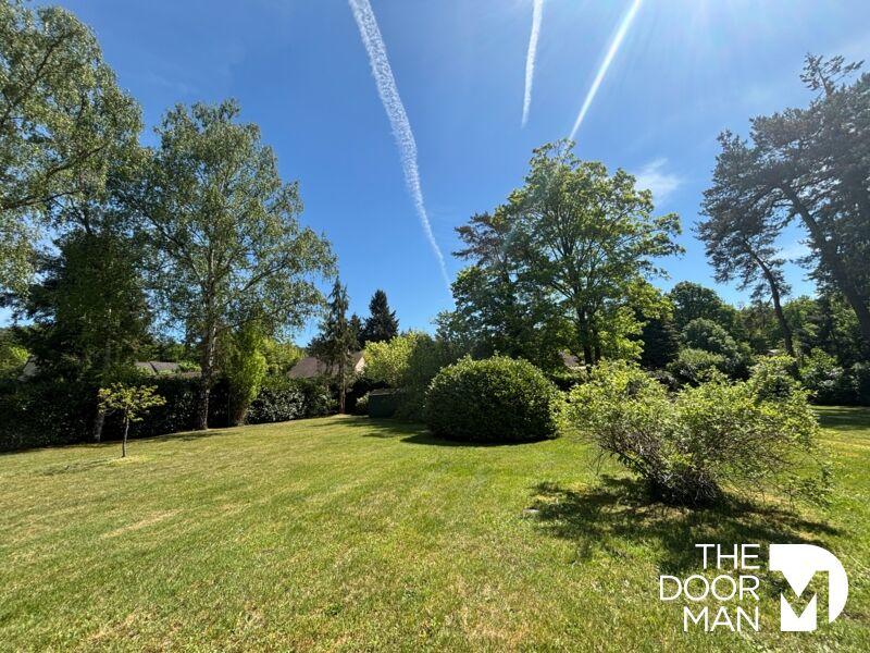 Maison - 350 m² - 15 pièces