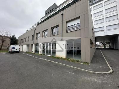 Local commercial - 346 m²