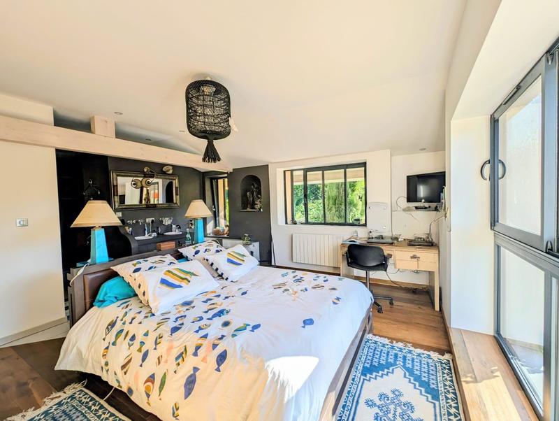 Maison ancienne - 220 m² - 7 pièces