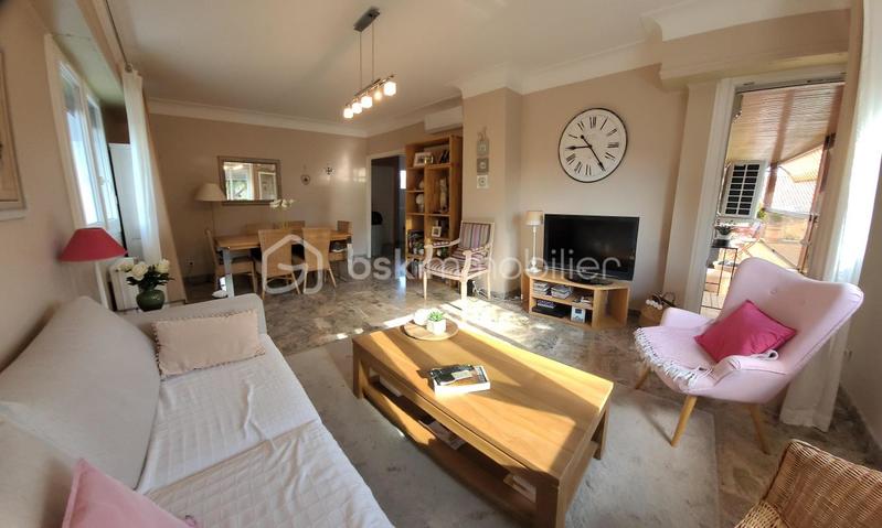 Appartement - 98 m² - 4 pièces