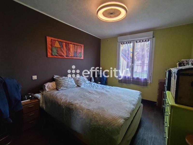 Entrepôt - 208 m² - 5 pièces