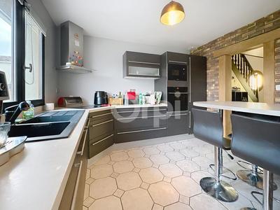 Maison - 130 m² - 7 pièces