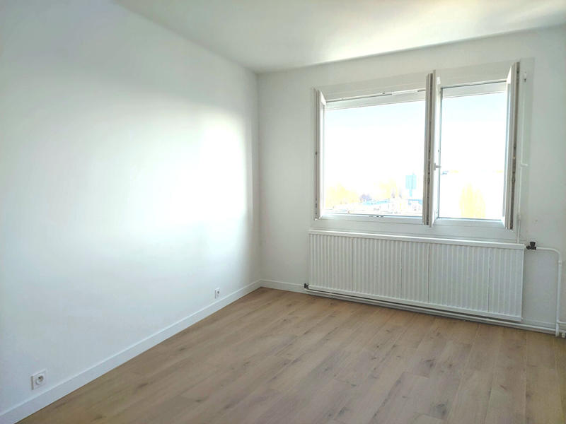 Appartement - 101 m² - 5 pièces