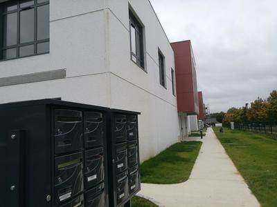 Bureau - 21 m² - 5 pièces