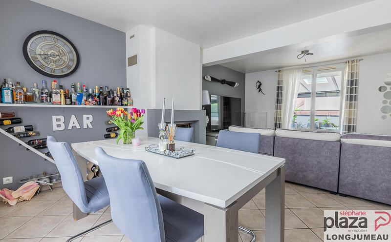 Maison - 179 m² - 6 pièces