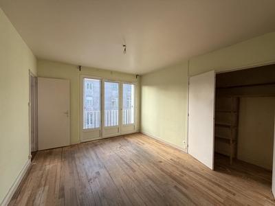 Appartement - 64 m² - 4 pièces