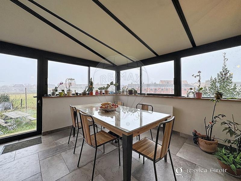 Maison - 137 m² - 7 pièces