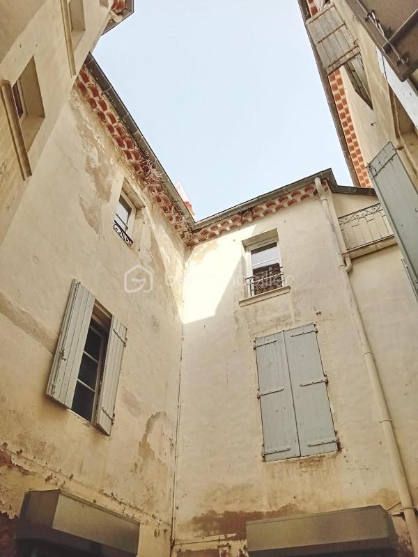 Studio - 25 m² - 2 pièces