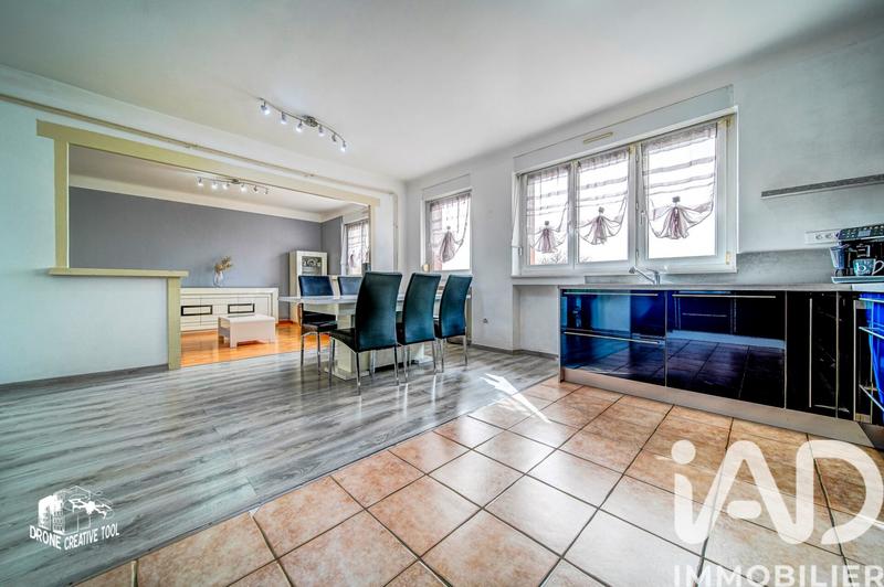 Appartement - 94 m² - 4 pièces