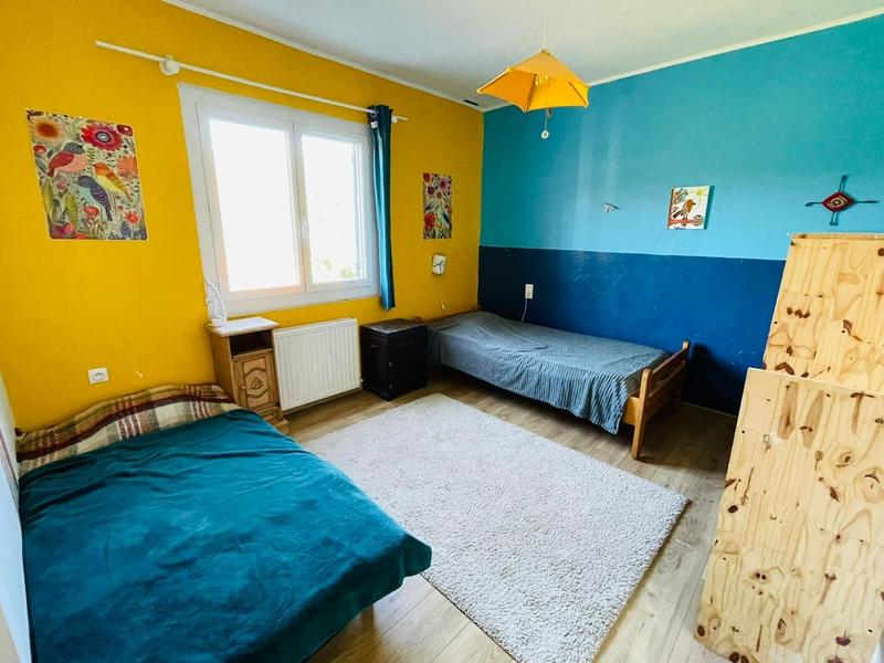 Demeure - 142 m² - 8 pièces