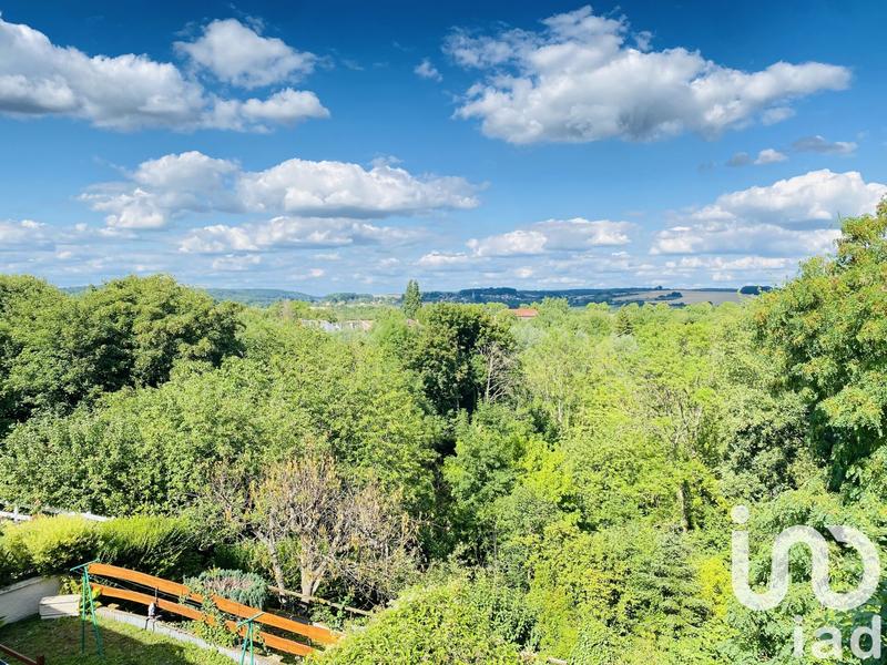 Maison - 227 m² - 10 pièces