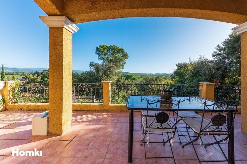 Villa - 185 m² - 5 pièces