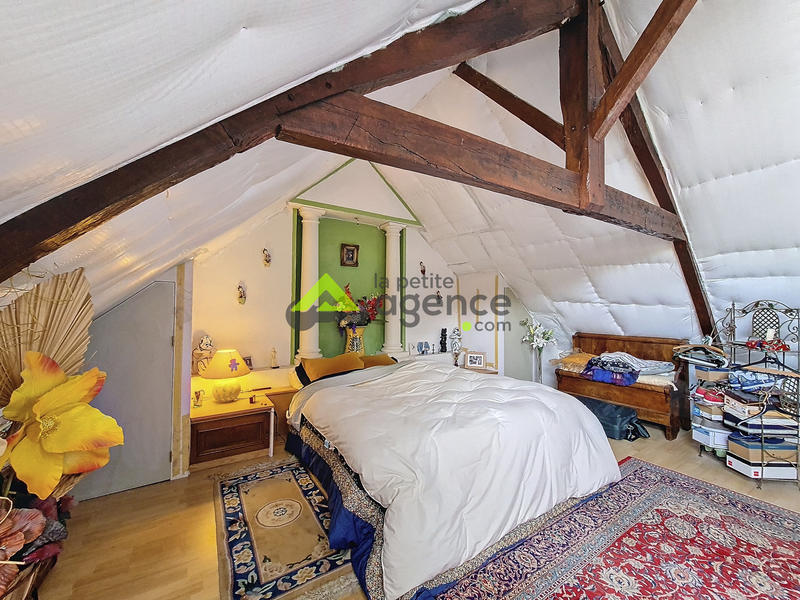 Propriété - 391 m² - 5 pièces