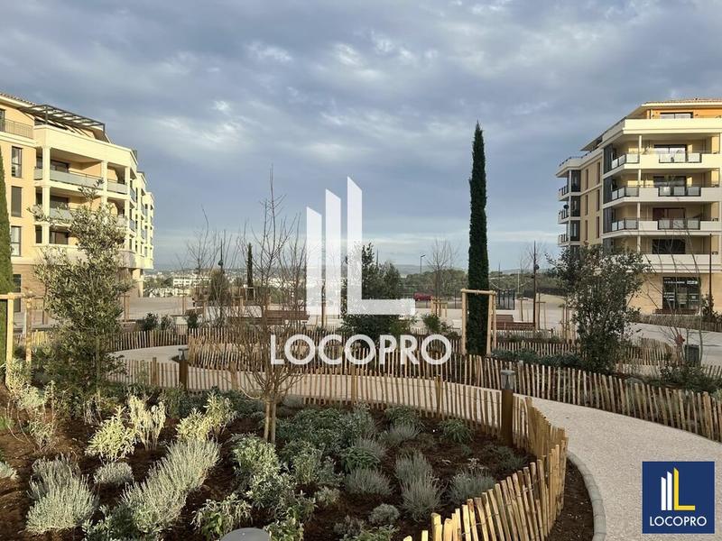 Local commercial - 83 m²