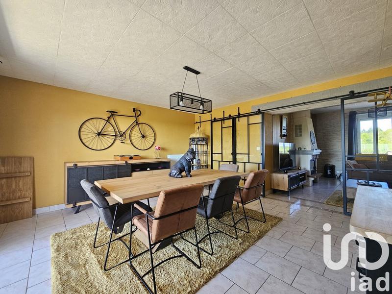 Maison - 163 m² - 8 pièces