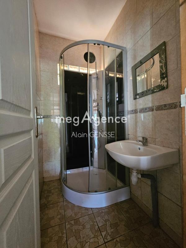 Maison traditionnelle - 130 m² - 4 pièces