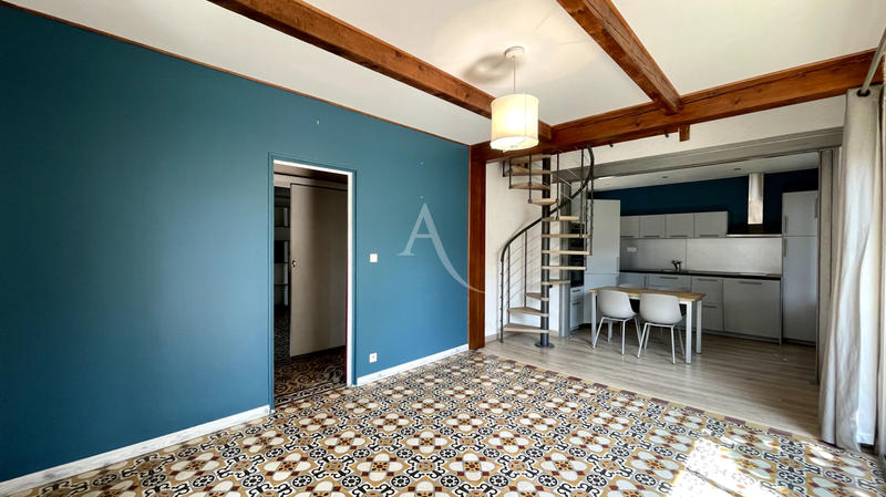 Maison - 84 m² - 4 pièces