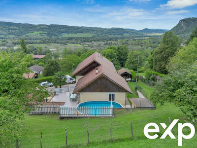 Maison - 167 m² - 6 pièces