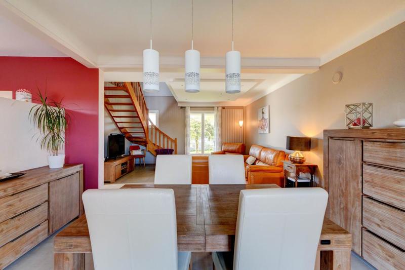 Maison - 150 m² - 6 pièces