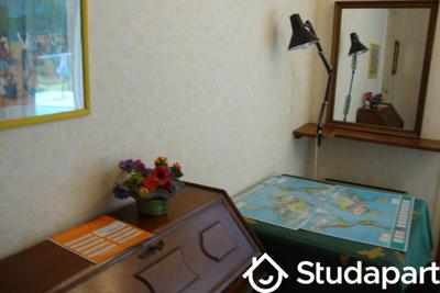 Chambre - 12 m² - 1 pièce