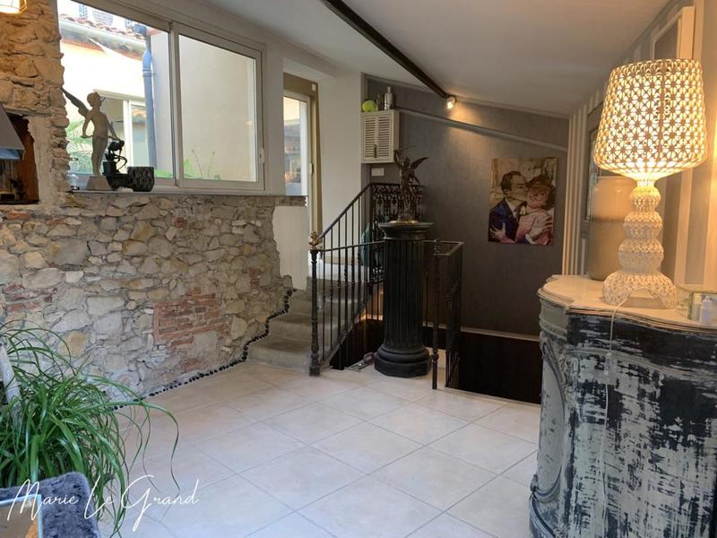 Maison - 238 m² - 4 pièces