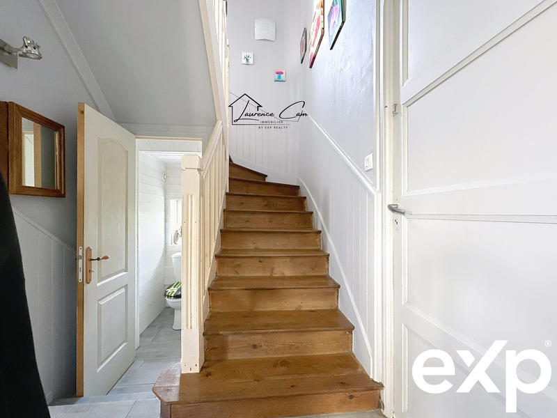 Maison - 126 m² - 9 pièces