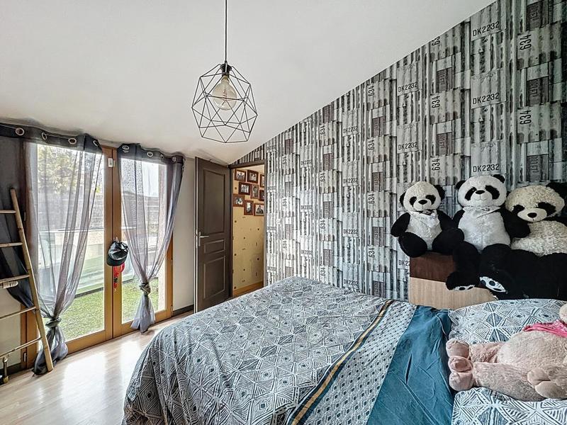 Villa - 160 m² - 8 pièces