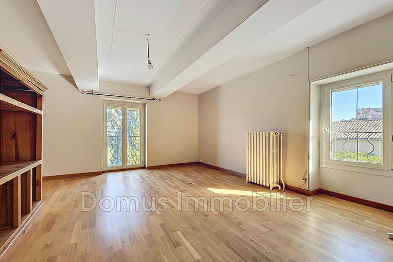 Maison - 283 m² - 11 pièces