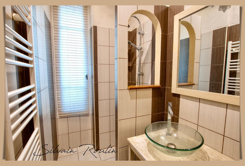 Maison - 320 m² - 8 pièces