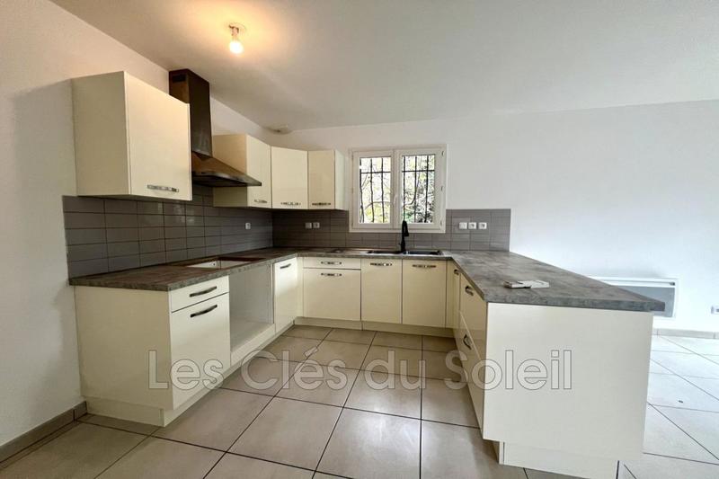 Villa - 111 m² - 5 pièces