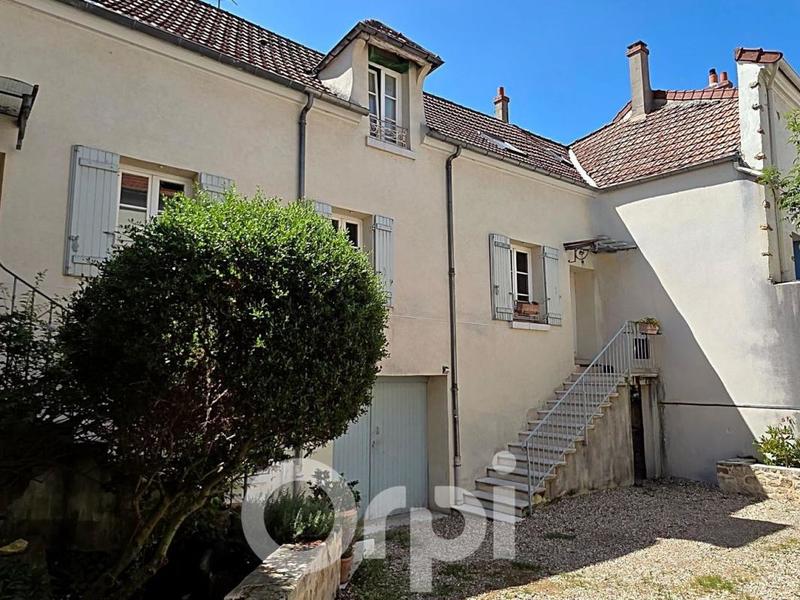 Maison de campagne - 180 m² - 6 pièces