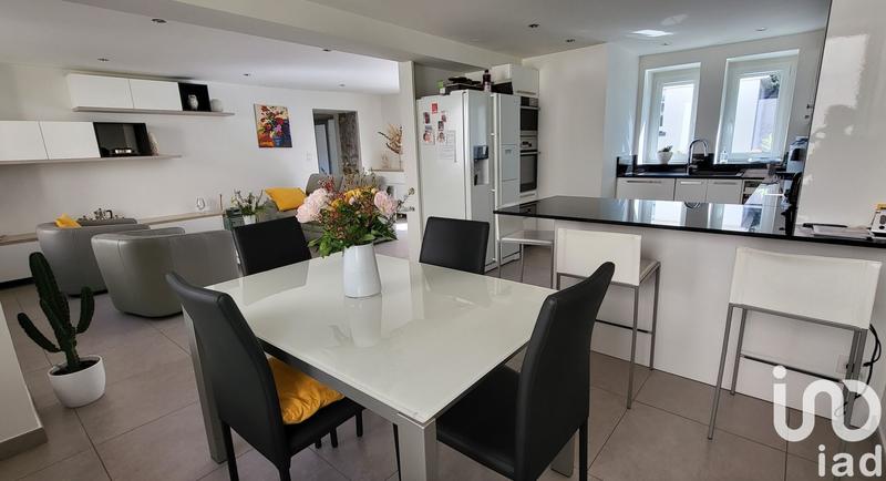 Maison - 150 m² - 5 pièces