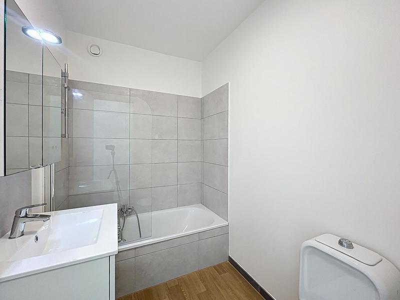 Studio - 28 m² - 1 pièce