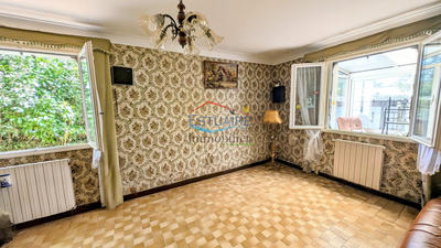 Maison traditionnelle - 126 m² - 7 pièces