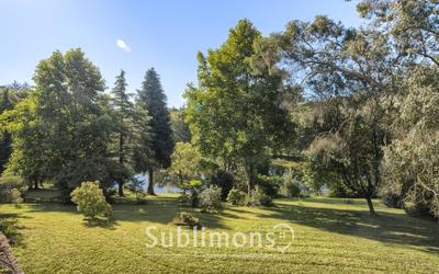 Propriété - 283 m² - 9 pièces