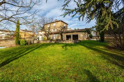 Maison - 154 m² - 8 pièces