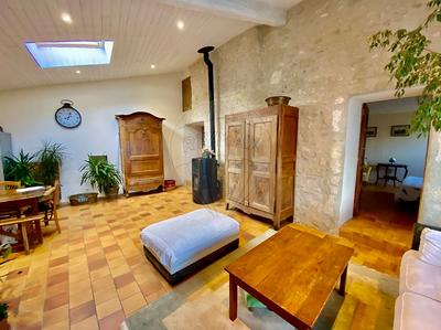 Longère - 430 m² - 5 pièces