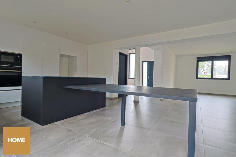 Maison - 132 m² - 5 pièces