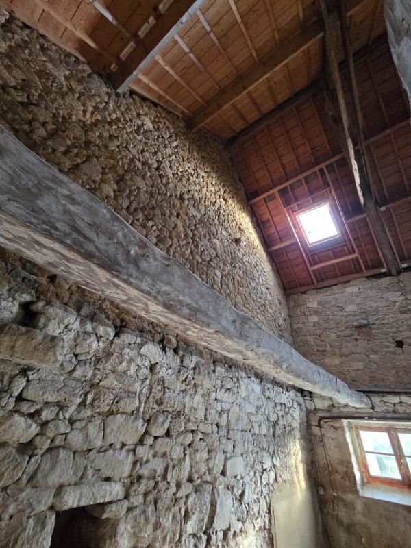 Maison en pierre - 3 pièces