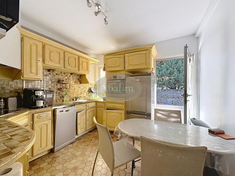 Maison - 134 m² - 6 pièces