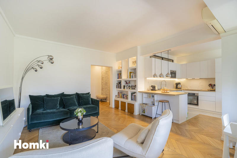 Appartement - 81 m² - 3 pièces