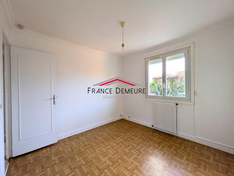Maison - 91 m² - 5 pièces